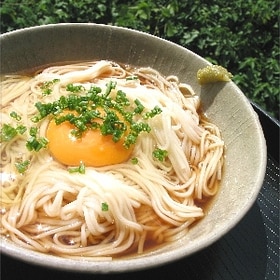 ★夏はぶっかけ！【生卵そうめん】